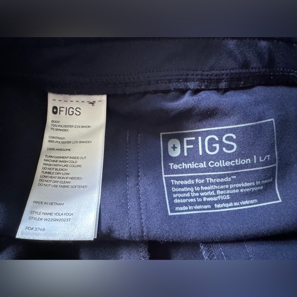 Figs Yola Yoga pant in navy - EUC! - Picture 6 of 6
